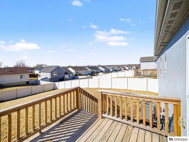 10901 Craig Street, Omaha, NE 68142