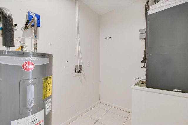 458 SE Galleon Lane, Port St. Lucie, FL 34983