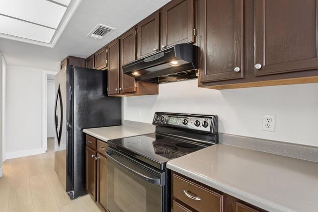 17435 N 46th Street, Phoenix, AZ 85032