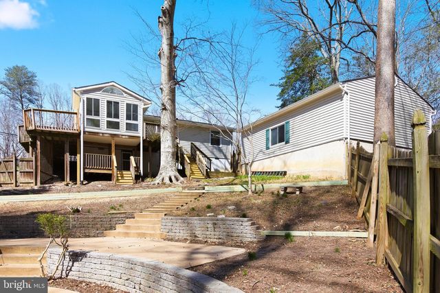 7012 STANLEY RD, King George, VA 22485