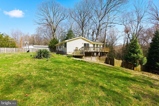 7012 STANLEY RD, King George, VA 22485