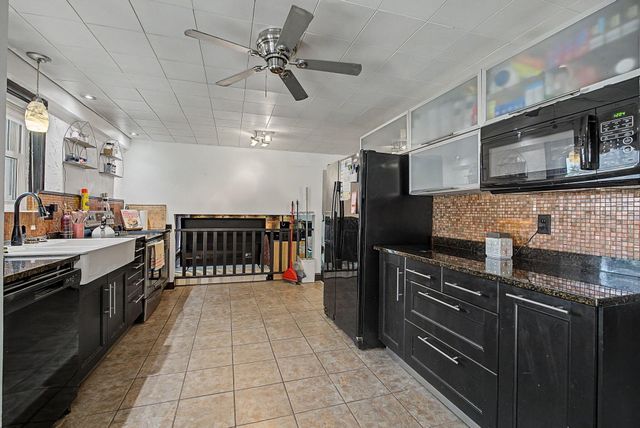 844 Sunset Drive 844 Sunset Drive, Englewood, OH 45322