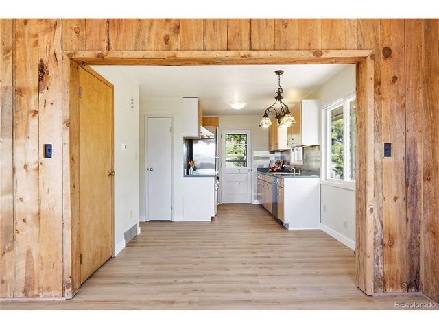 10568 Walters Cir, Morrison, CO 80465