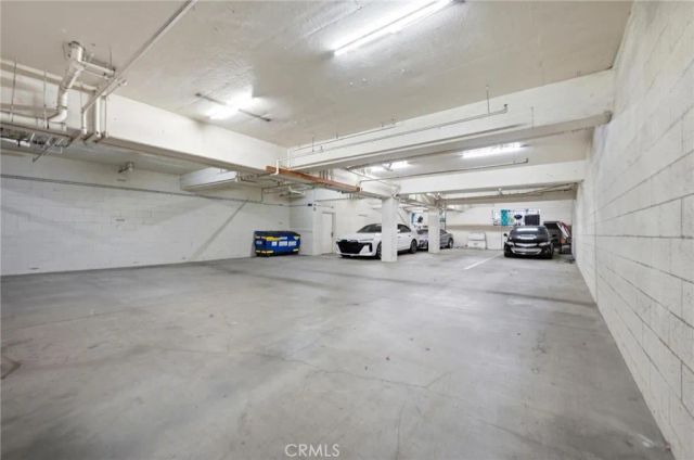10833 Kling Street 4, North Hollywood, CA 91602