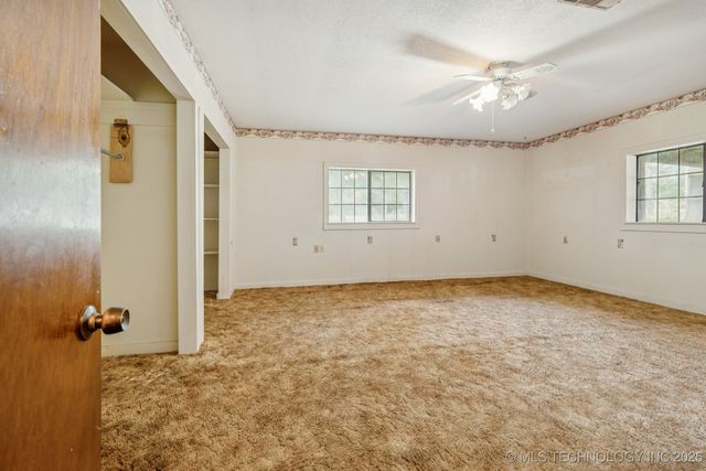 32444 E 740 Road, Wagoner, OK 74467