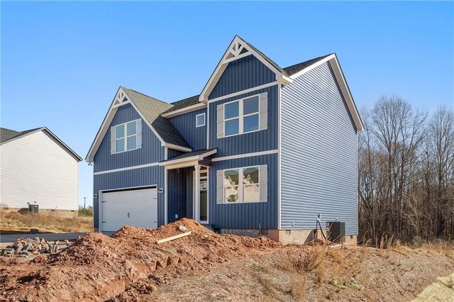 115 Indian Wells Court, Harmony, NC 28634