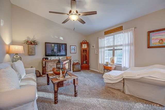 1211 Redbud Circle, Germantown, OH 45327
