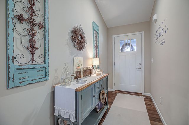 1211 Redbud Circle, Germantown, OH 45327