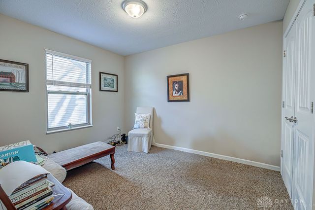 1211 Redbud Circle, Germantown, OH 45327