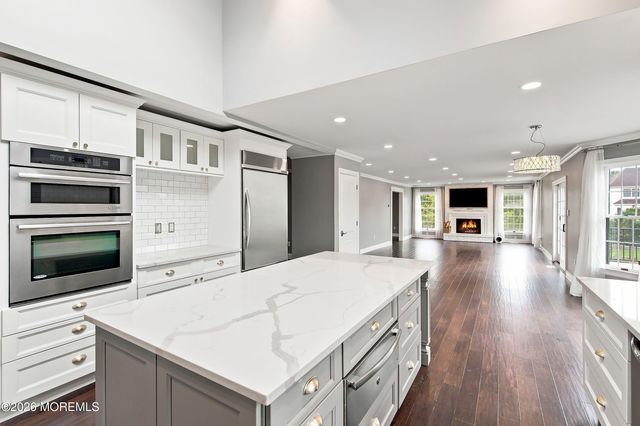 27 Steeple Chase Road, Millstone, NJ 08535