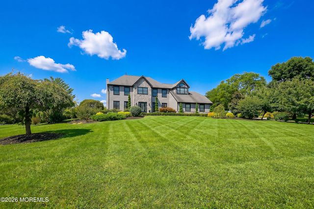 27 Steeple Chase Road, Millstone, NJ 08535