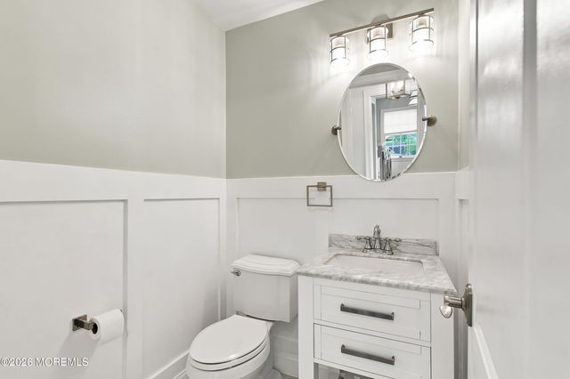 27 Steeple Chase Road, Millstone, NJ 08535