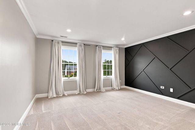 27 Steeple Chase Road, Millstone, NJ 08535