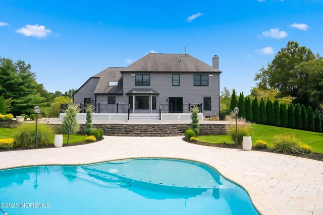27 Steeple Chase Road, Millstone, NJ 08535