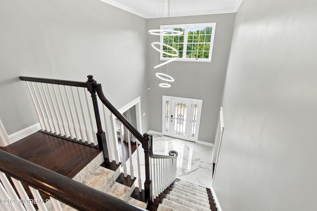 27 Steeple Chase Road, Millstone, NJ 08535