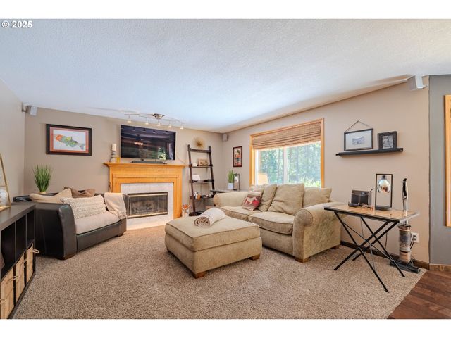 18511 Ne 181ST St, Brush Prairie, WA 98606