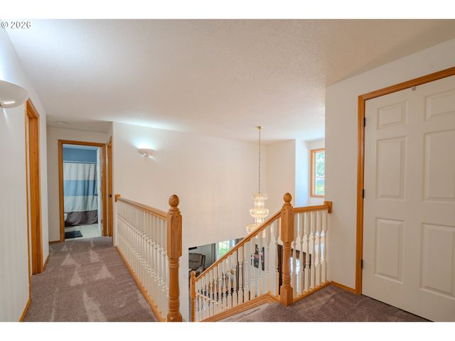 18511 Ne 181ST St, Brush Prairie, WA 98606