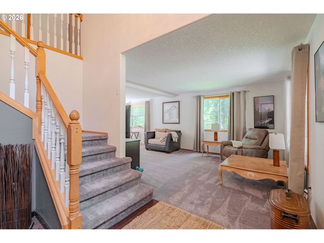 18511 Ne 181ST St, Brush Prairie, WA 98606