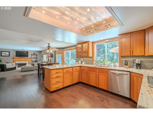 18511 Ne 181ST St, Brush Prairie, WA 98606