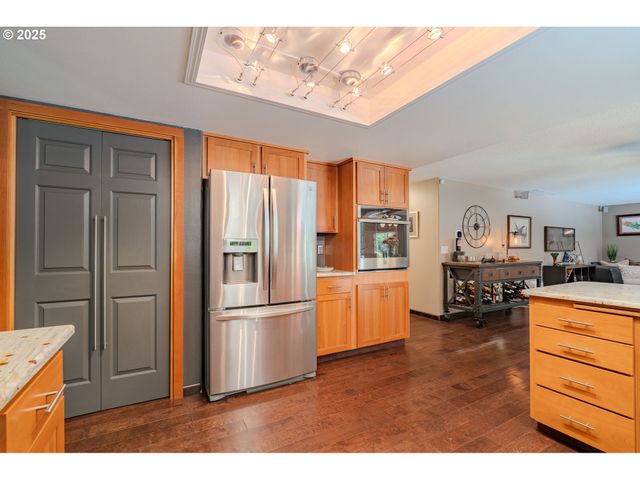 18511 Ne 181ST St, Brush Prairie, WA 98606