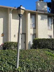 61 Greenview Ln, Richmond, CA 94803