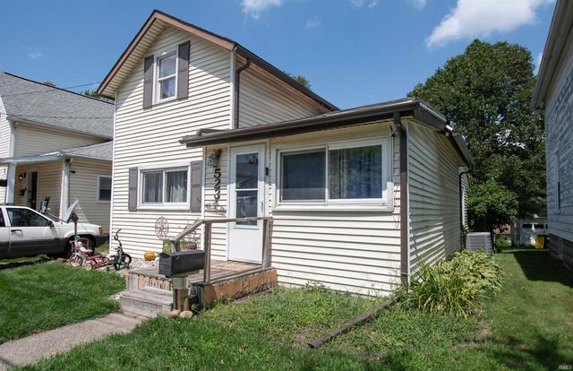 523 E Wayne Street, Kendallville, IN 46755