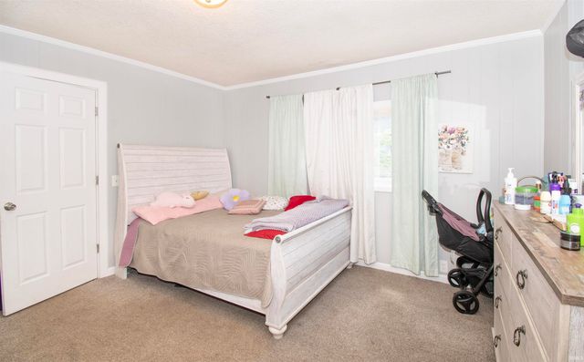 523 E Wayne Street, Kendallville, IN 46755