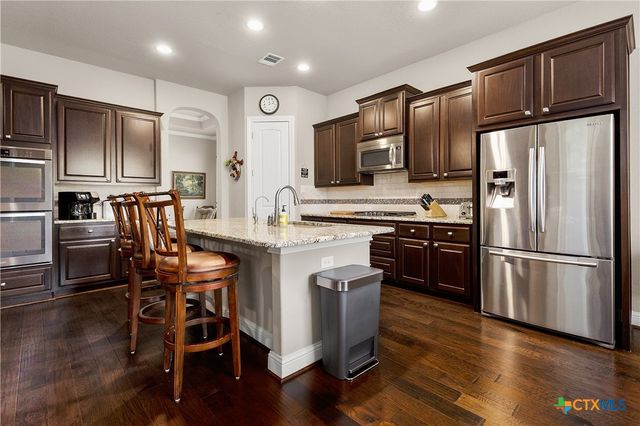 814 Haven Point Loop, New Braunfels, TX 78132
