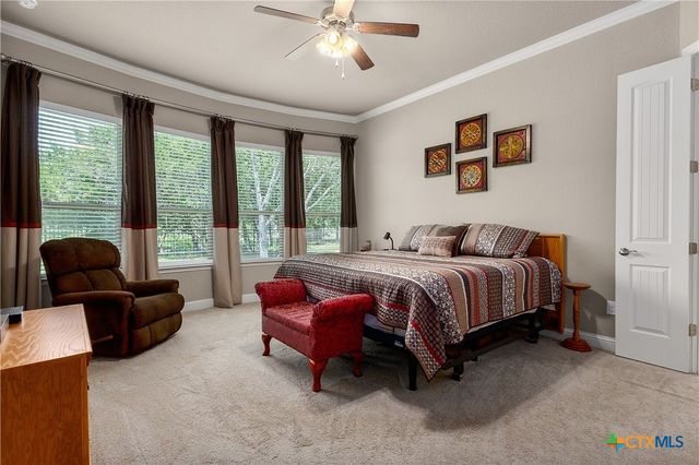 814 Haven Point Loop, New Braunfels, TX 78132