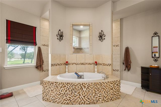 814 Haven Point Loop, New Braunfels, TX 78132