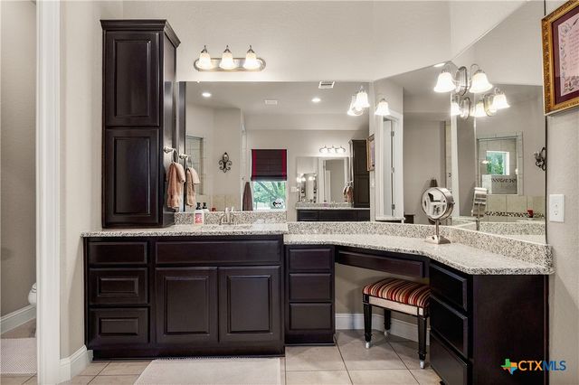 814 Haven Point Loop, New Braunfels, TX 78132