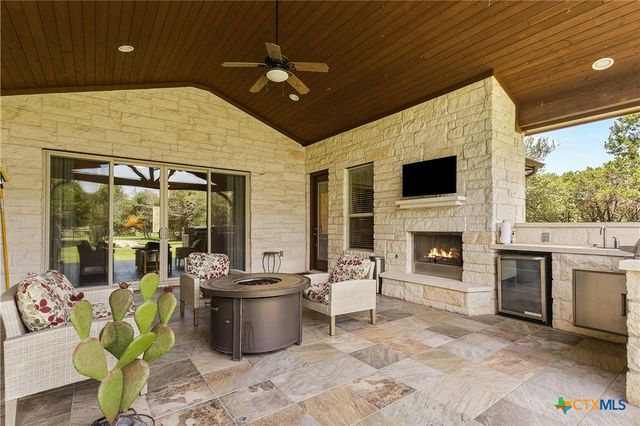 814 Haven Point Loop, New Braunfels, TX 78132