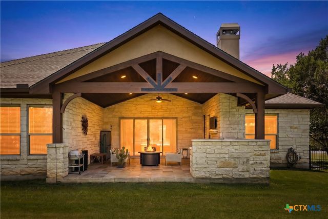 814 Haven Point Loop, New Braunfels, TX 78132