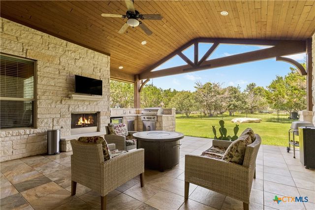 814 Haven Point Loop, New Braunfels, TX 78132