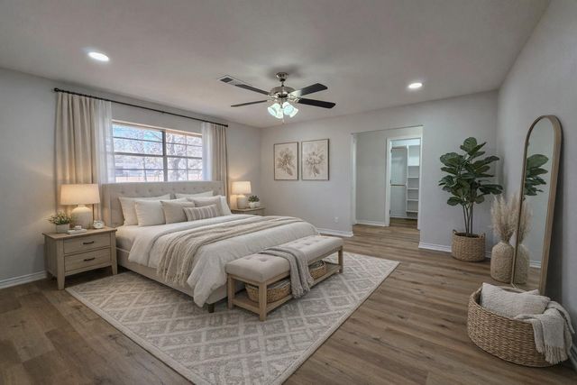 8708 W Fox Road, Orange, TX 77632