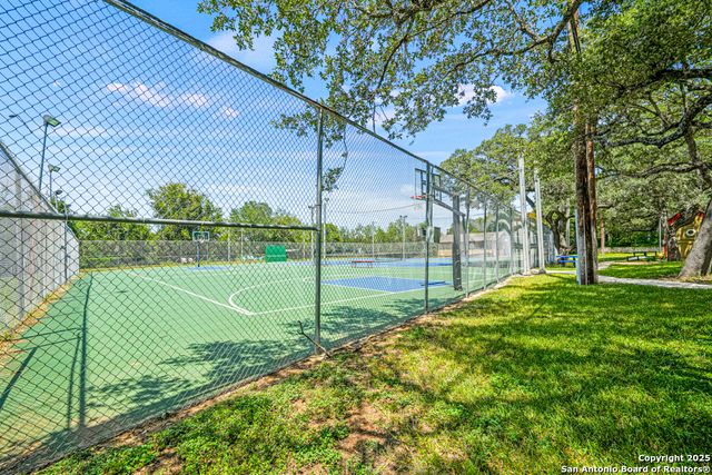 15015 digger, San Antonio, TX 78247