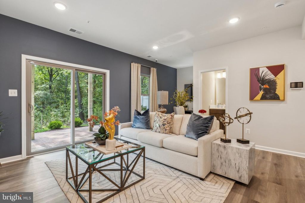 Image 17 of property listing at 7047 WOODLANDS GREEN RD, Brandywine, MD 20613