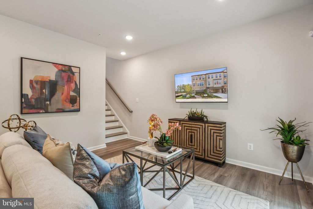 Image 19 of property listing at 7047 WOODLANDS GREEN RD, Brandywine, MD 20613