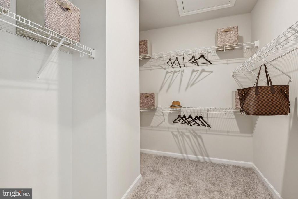 Image 34 of property listing at 7047 WOODLANDS GREEN RD, Brandywine, MD 20613