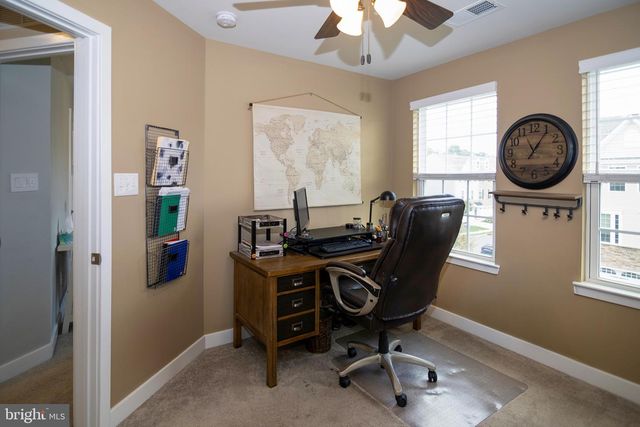 20 PEACOCK CIR, Sewell, NJ 08080