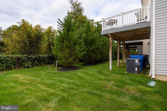 20 PEACOCK CIR, Sewell, NJ 08080