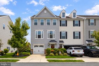 20 PEACOCK CIR, Sewell, NJ 08080