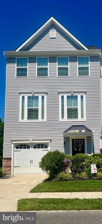 20 PEACOCK CIR, SEWELL, NJ 08080 — exterior