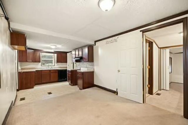 306 Main Street, Irvine, KY 40336