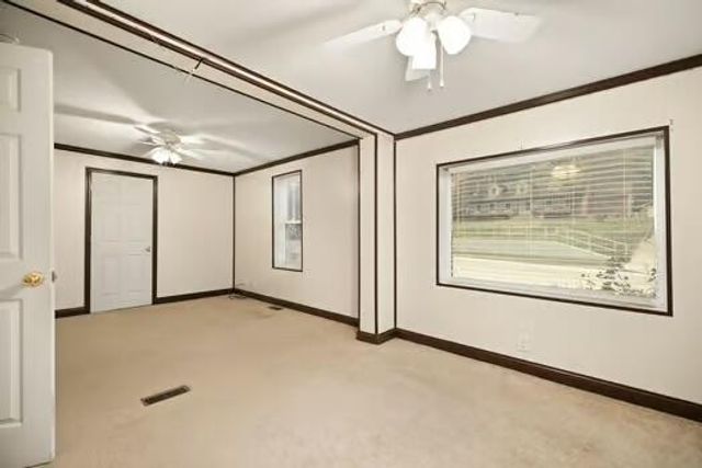 306 Main Street, Irvine, KY 40336