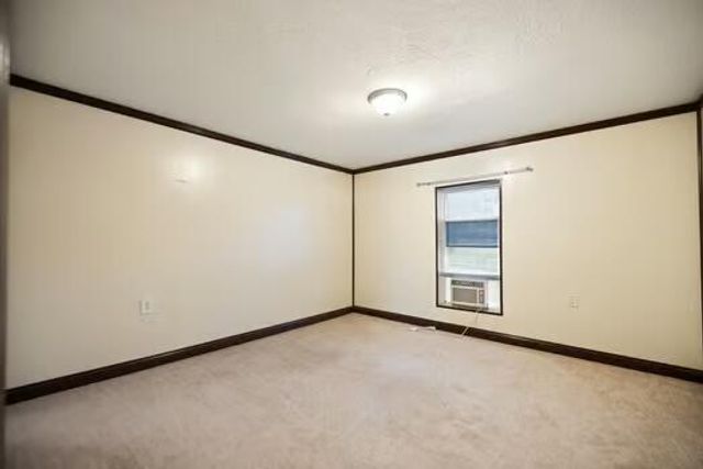 306 Main Street, Irvine, KY 40336