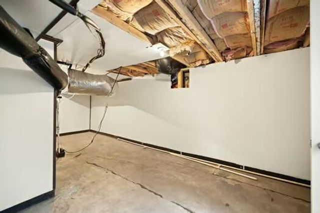 306 Main Street, Irvine, KY 40336