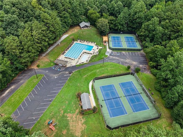 6720 Ramundo Drive, Atlanta, GA 30360