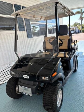 740 CAREFREE, Venice, FL 34285