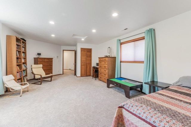 8217 W Rutter Pkwy, Spokane, WA 99208